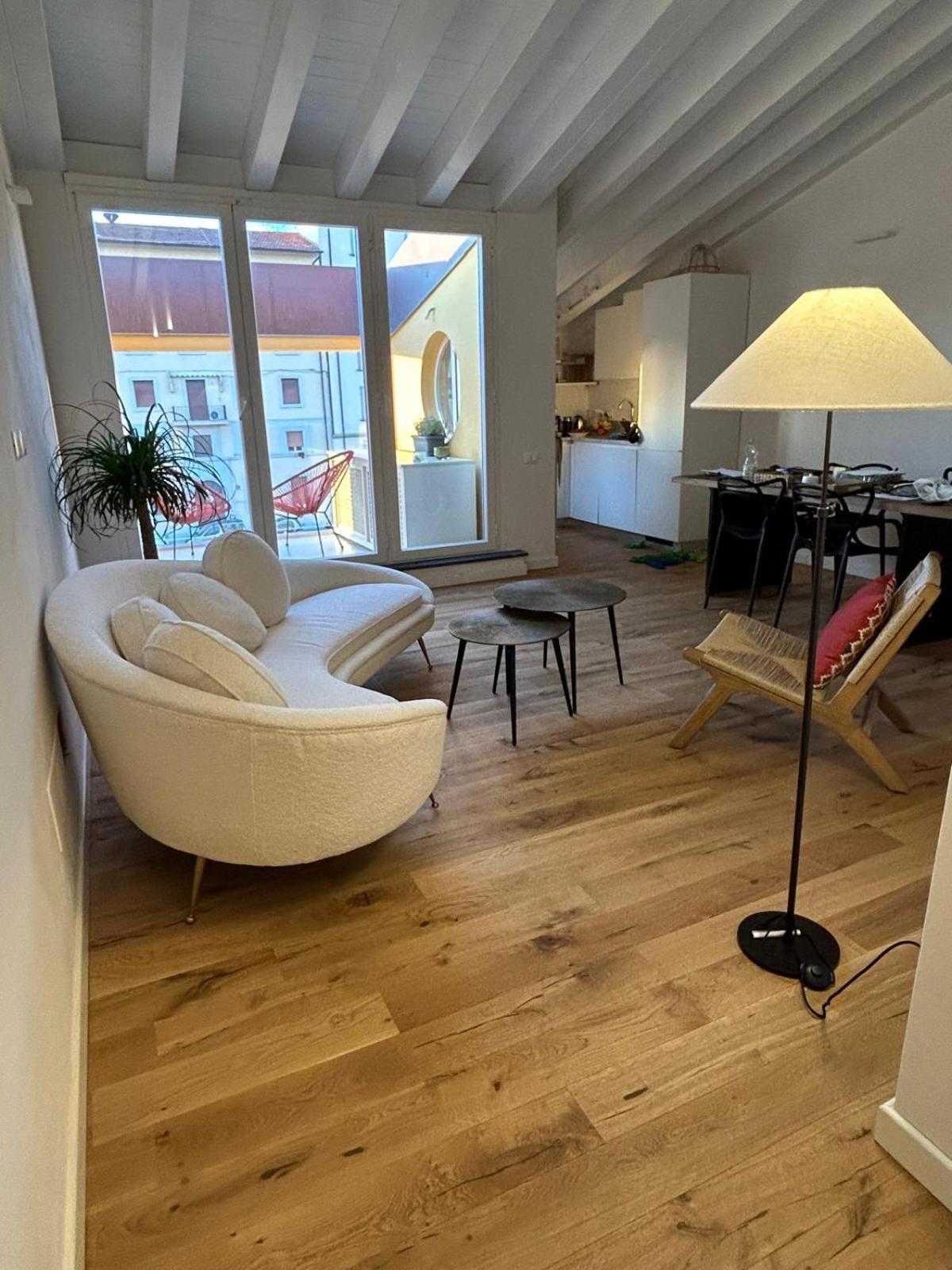 Waterfront Balcony I Grani 5 Resort Grand Suite Livorno Luaran gambar