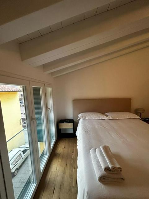 Waterfront Balcony I Grani 5 Resort Grand Suite Livorno Luaran gambar